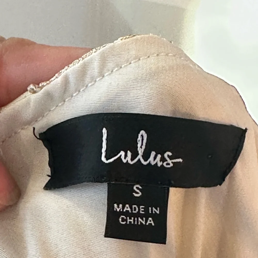 Lulu’s Cream & Gold Floral Jacquard Tie Strap Pockets Full Skirt MIDI Dress, S - Picture 6 of 14
